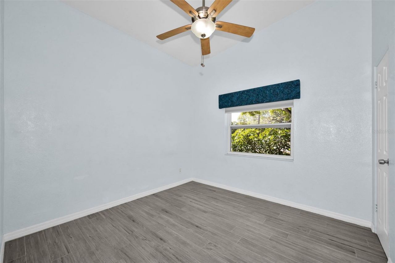 5901 10th Street N, Saint Petersburg, FL 33703 Photo