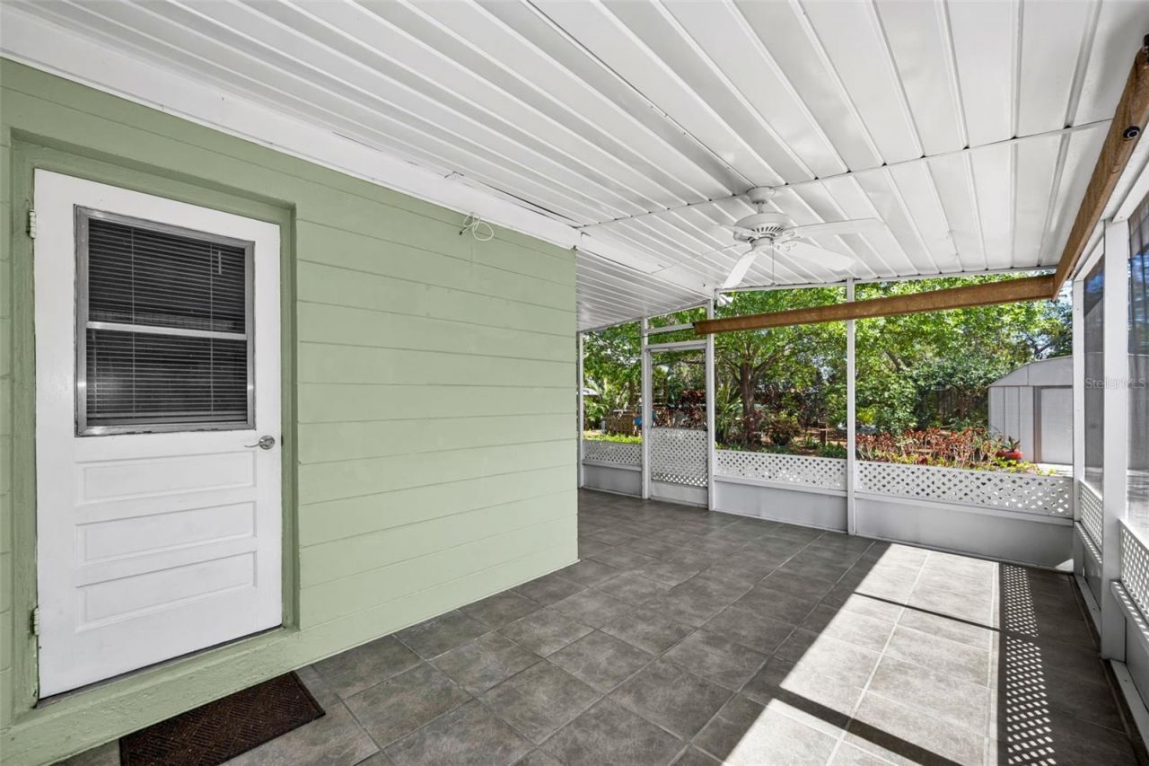 5901 10th Street N, Saint Petersburg, FL 33703 Photo