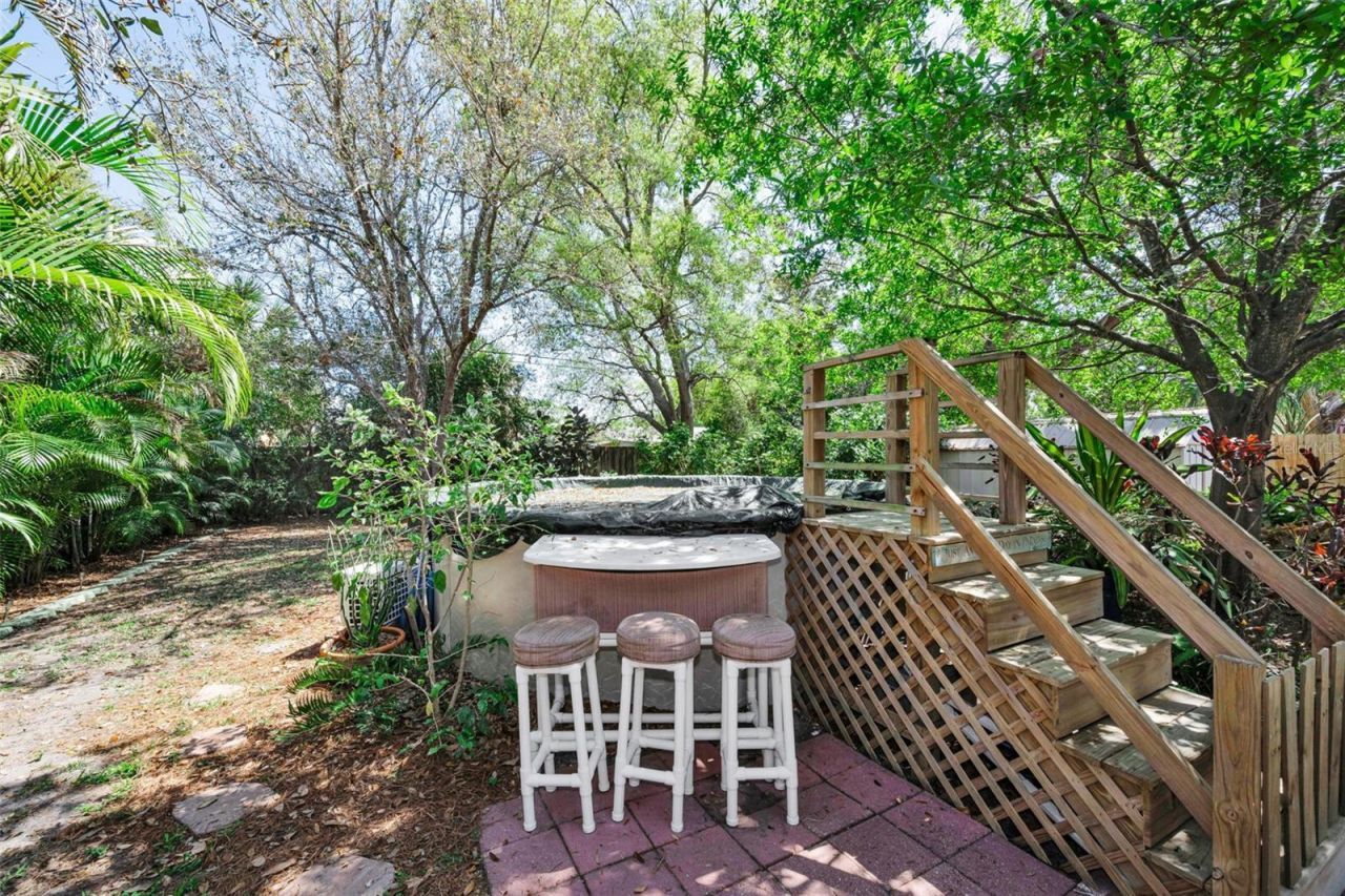 5901 10th Street N, Saint Petersburg, FL 33703 Photo