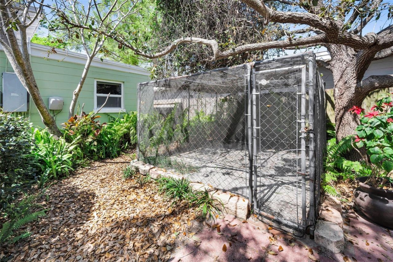 5901 10th Street N, Saint Petersburg, FL 33703 Photo