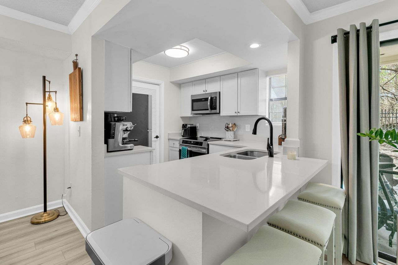 1860 Montclair Drive Photo 10