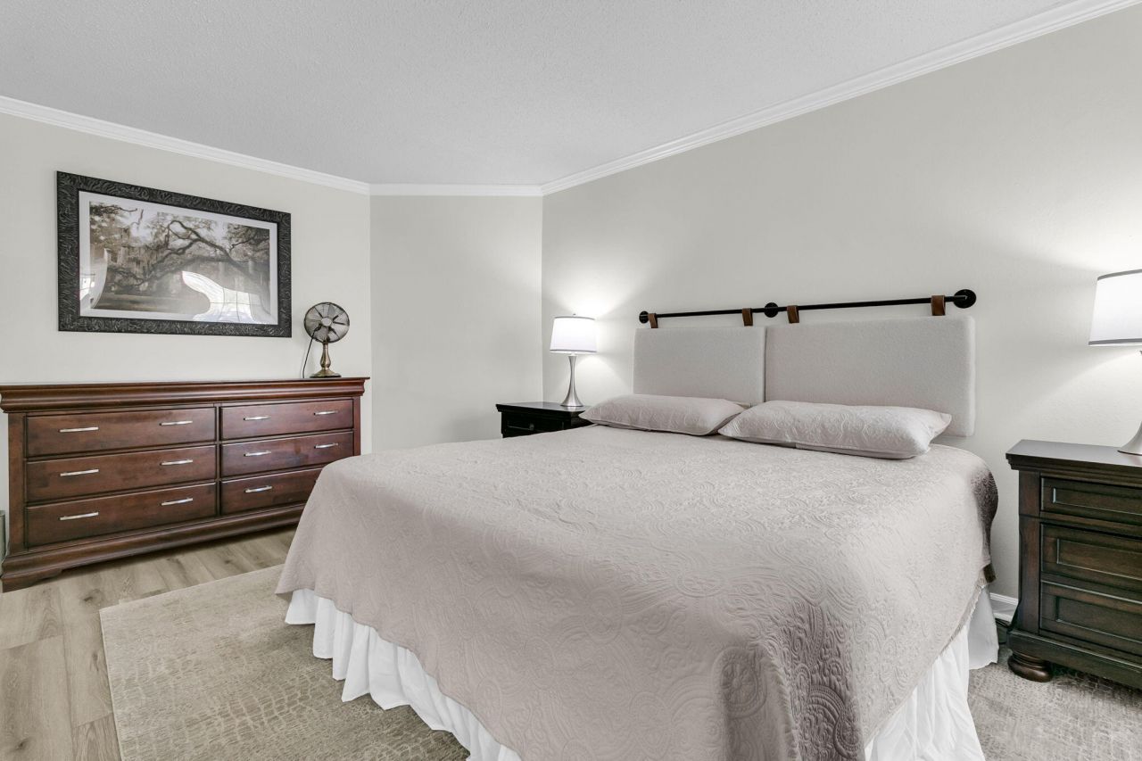 1860 Montclair Drive Photo 19