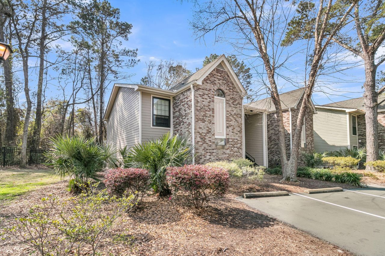 1860 Montclair Drive Photo 34