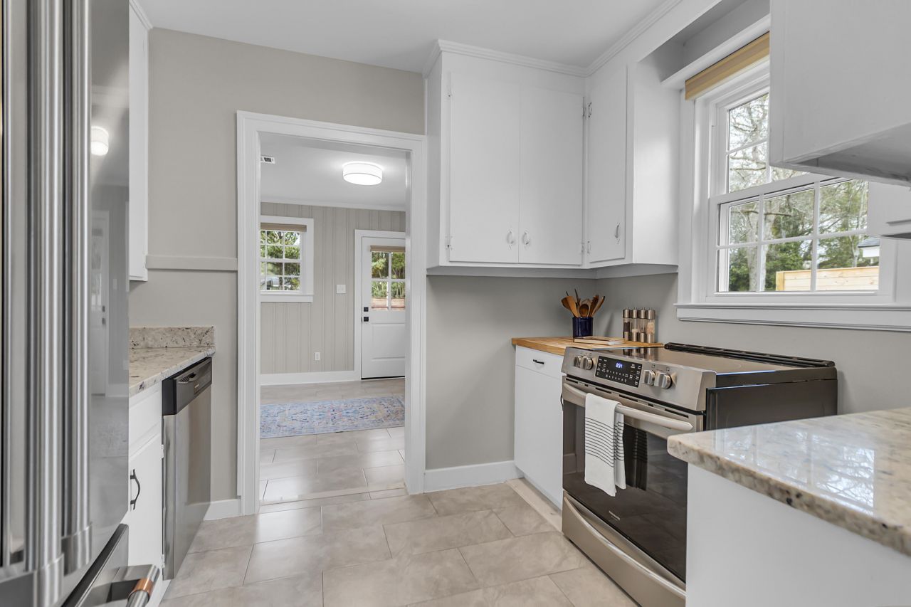 28 Lyttleton Avenue Photo 8