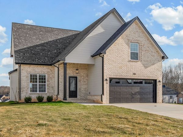 705 Eva Agnes Ave , Clarksville, TN 37042