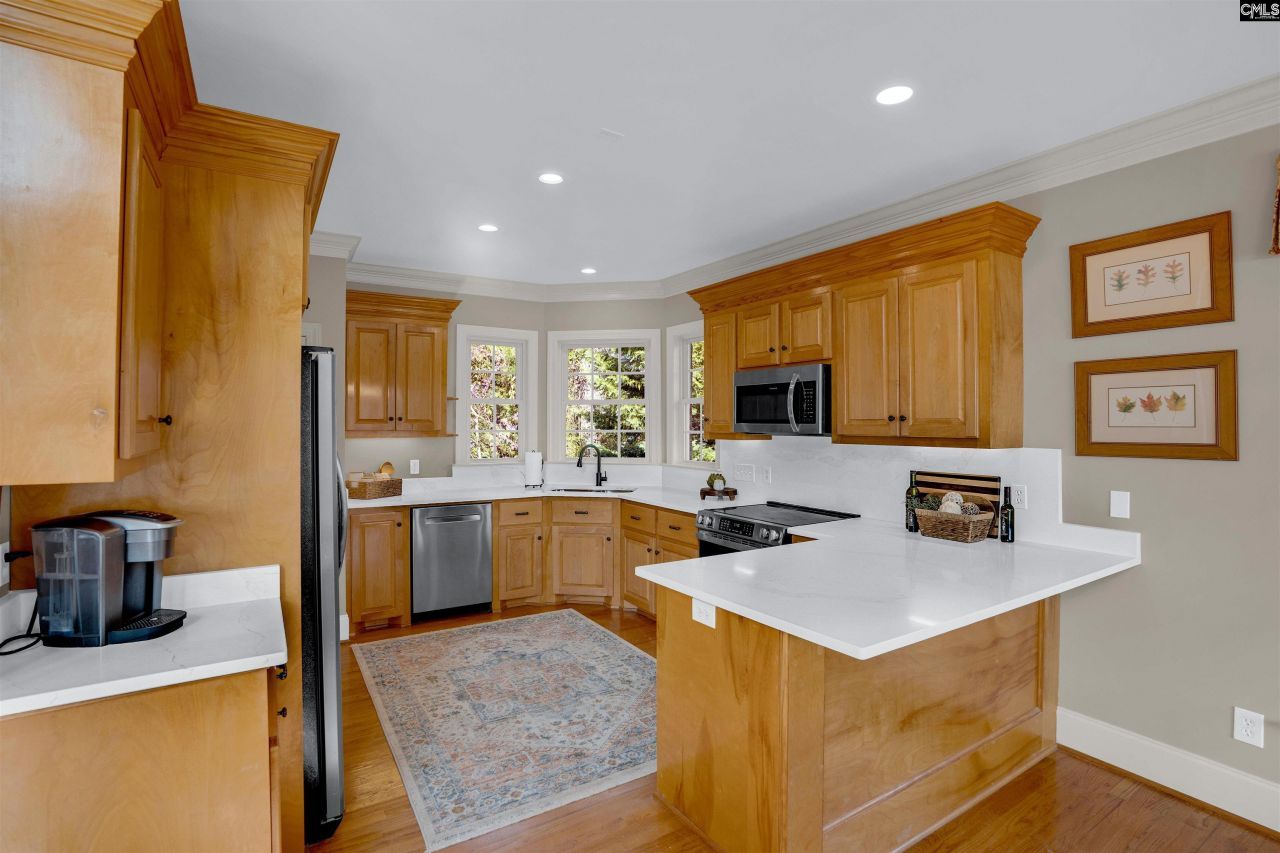 1081 Point View Road Photo 11