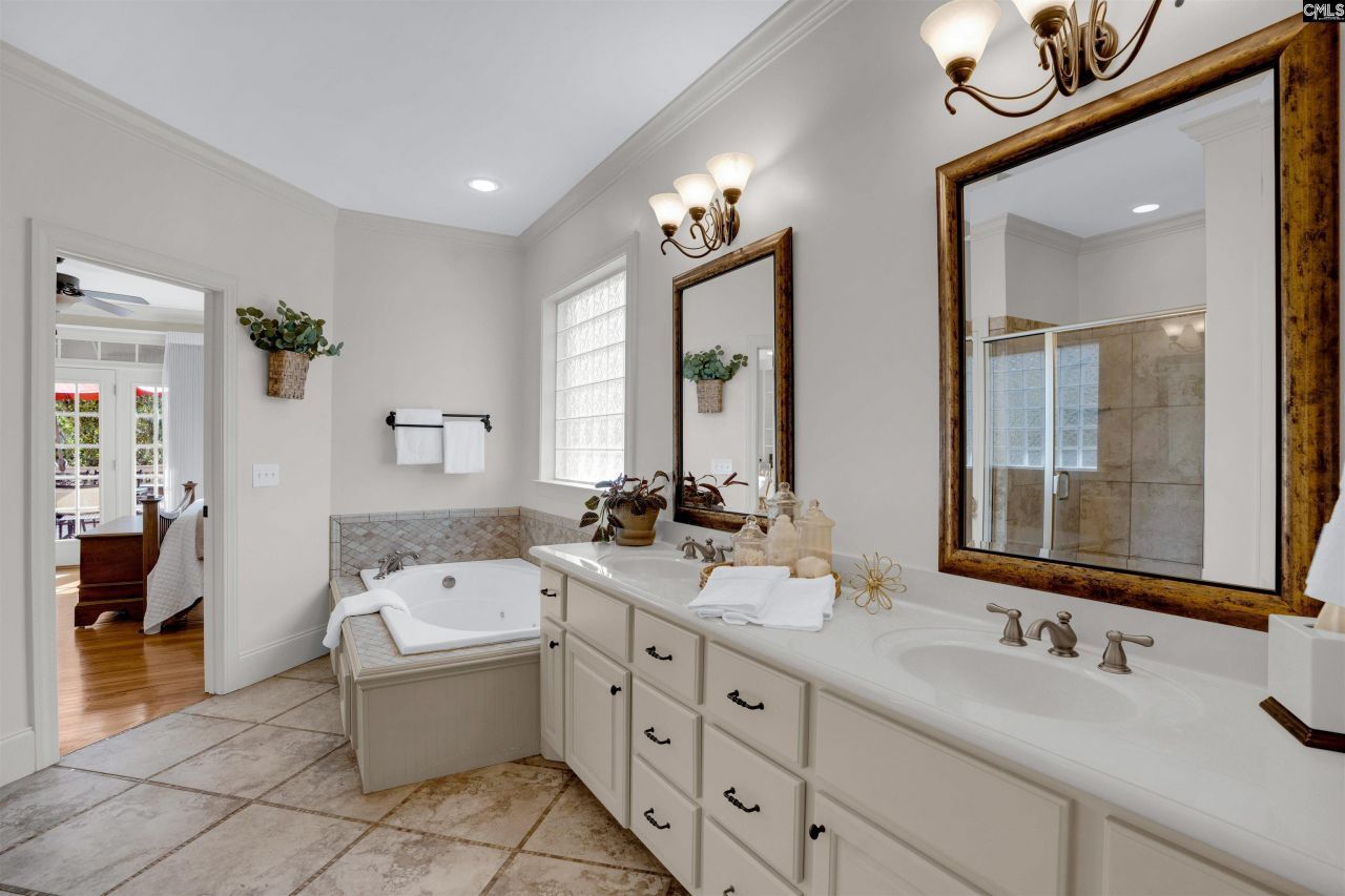 1081 Point View Road Photo 19