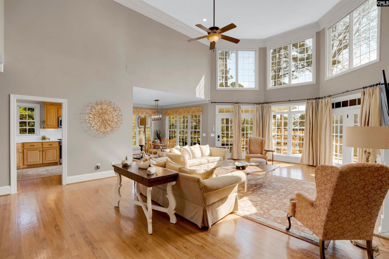 1081 Point View Road Photo 7