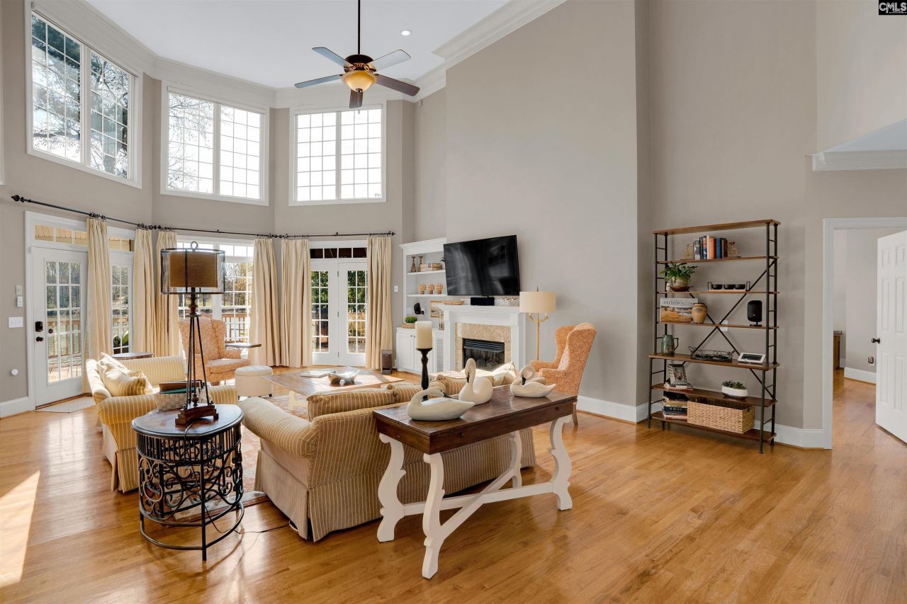 1081 Point View Road Photo 9