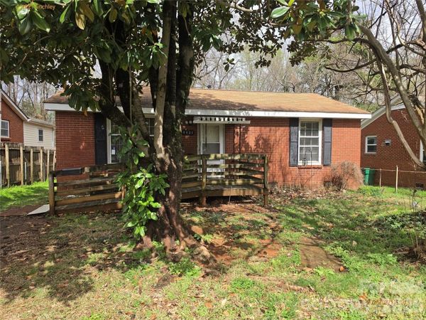 1921 Finchley Drive , Charlotte, NC 28215