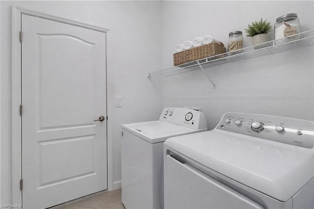 17609 Ashcomb Way, Estero, FL 33928 Photo