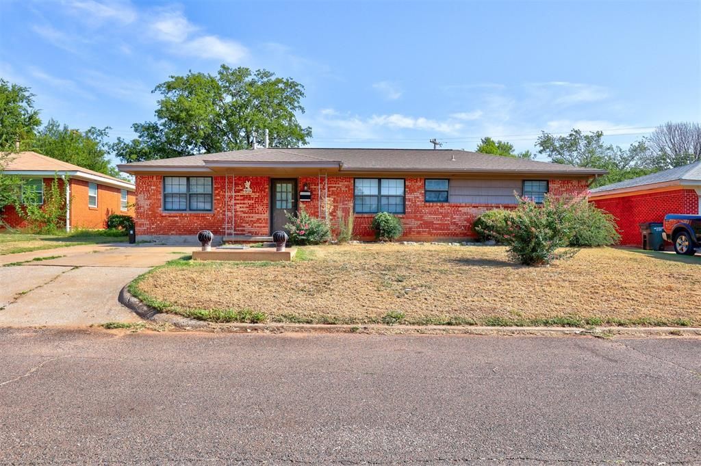 3313 SE 24th Street, Oklahoma City, OK 73115 Main Photo