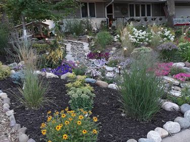 5502 Regis Trail NE, Fridley, MN 55432