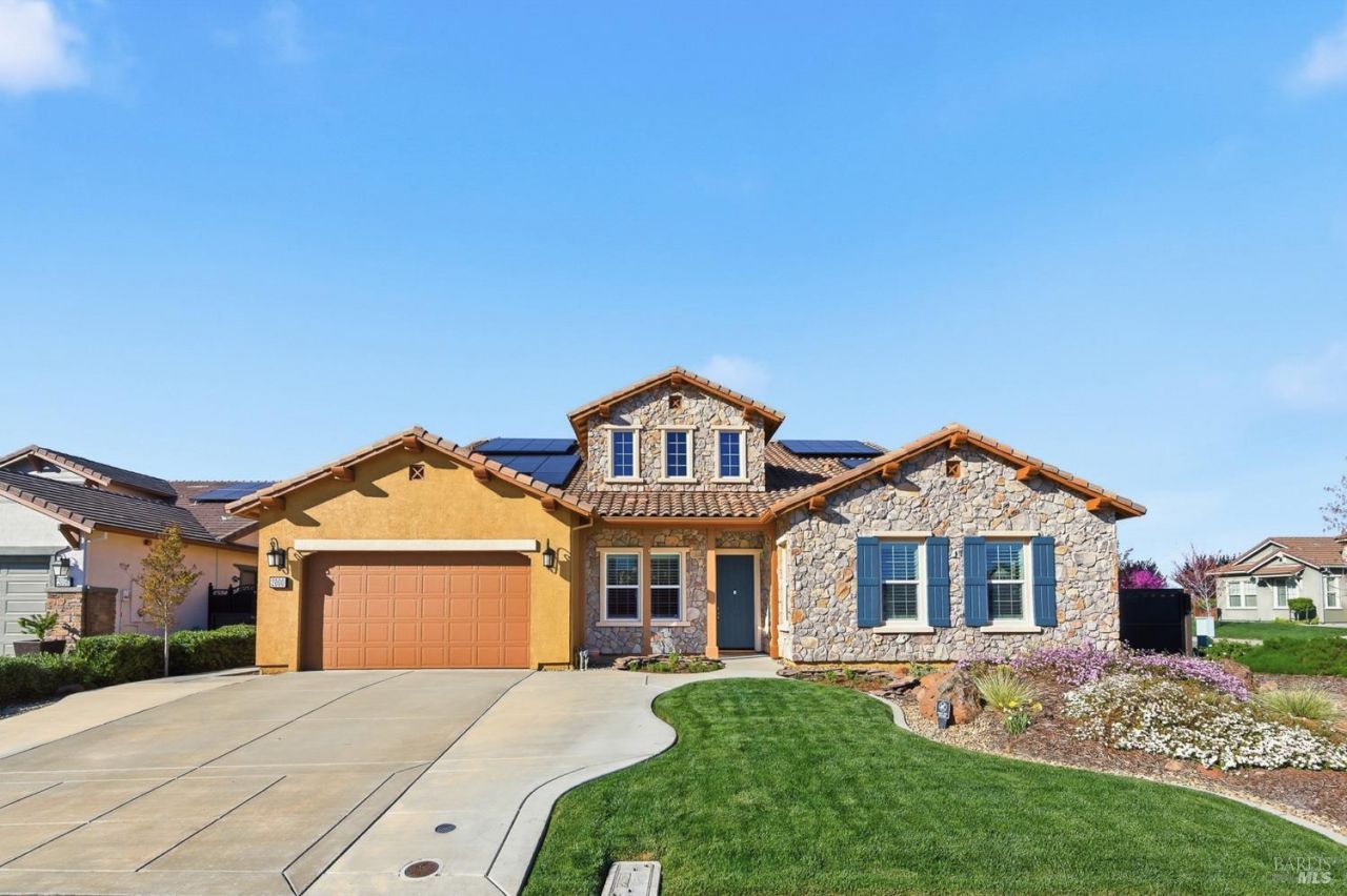 2000 Linden Court, Vacaville, CA 95688 Main Photo