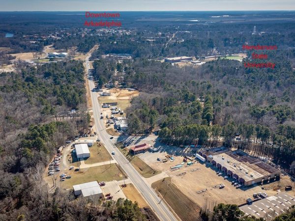 1205 N Tenth Street, Arkadelphia, AR 71923