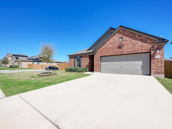 18600 Golden Eagle WAY, Elgin, TX 78621