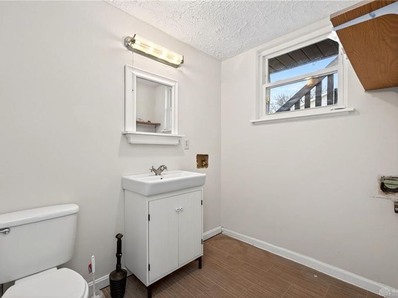 7031 Union Schoolhouse Road, Riverside, OH 45424 Photo 29