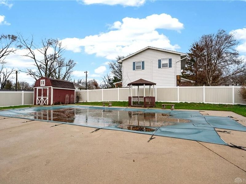 7031 Union Schoolhouse Road, Riverside, OH 45424 Photo 42