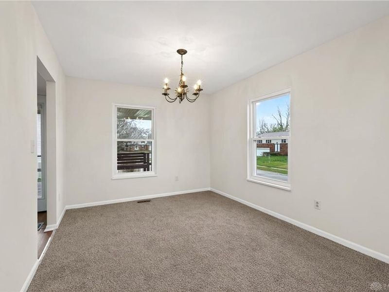 7031 Union Schoolhouse Road, Riverside, OH 45424 Photo 9