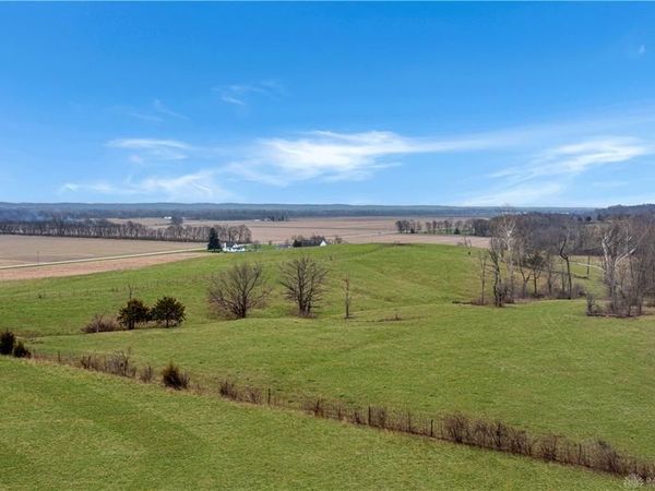 3695 State Route 55, Urbana, OH 43078