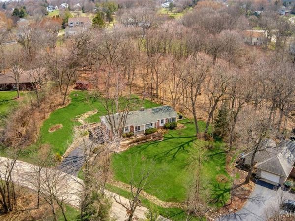 36w474 Hickory Hollow Drive, Dundee, IL 60118