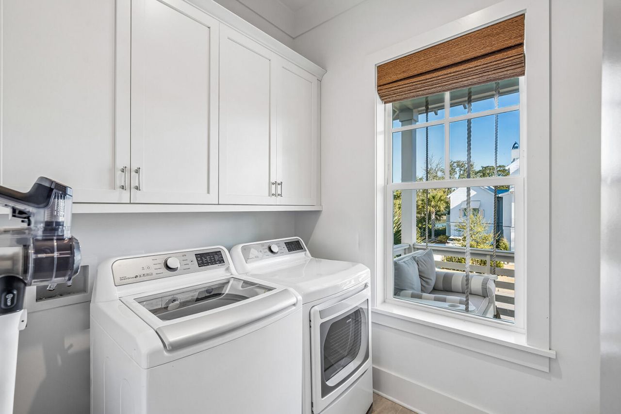 2531 Helmsman Road Photo 33