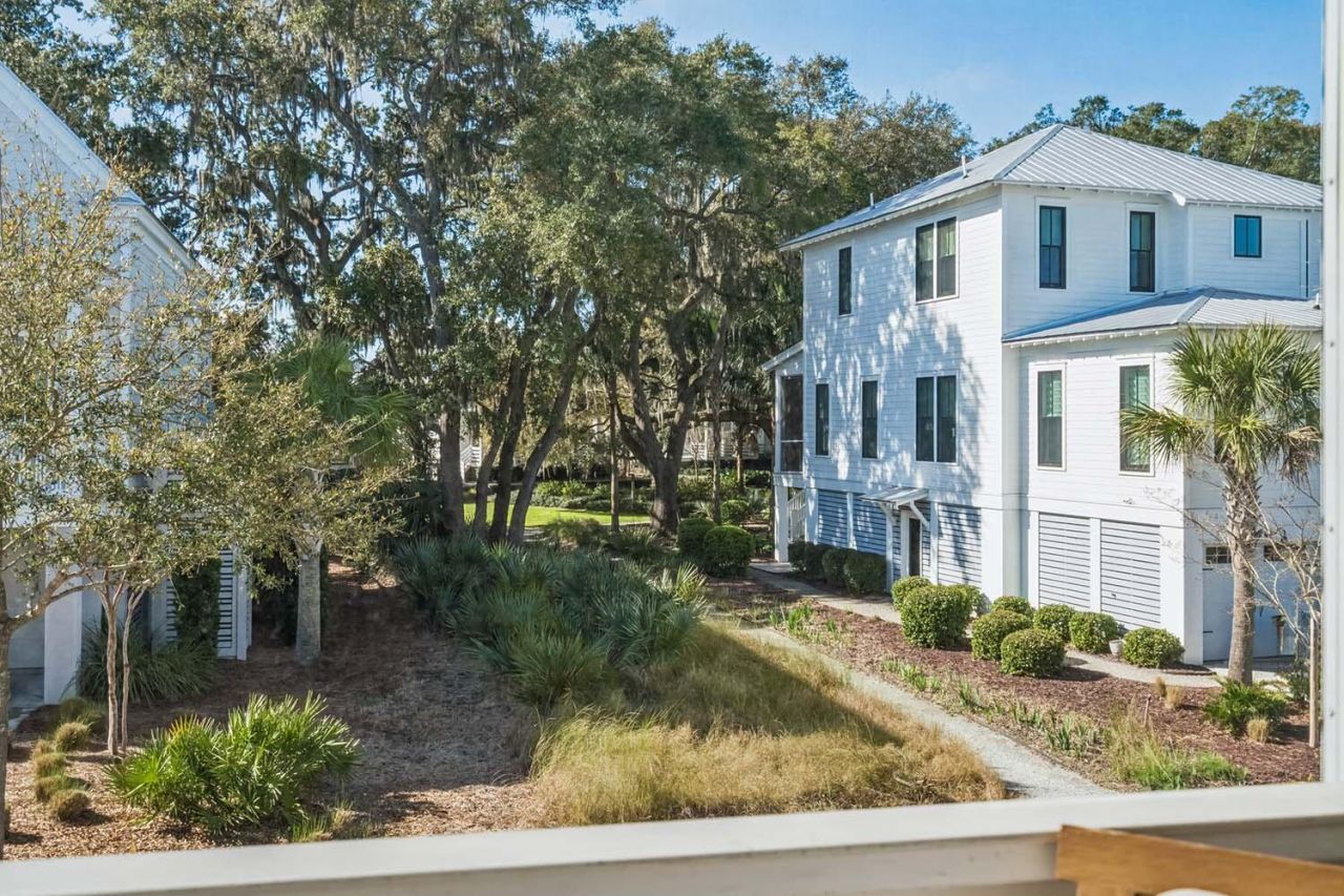 2531 Helmsman Road Photo 37
