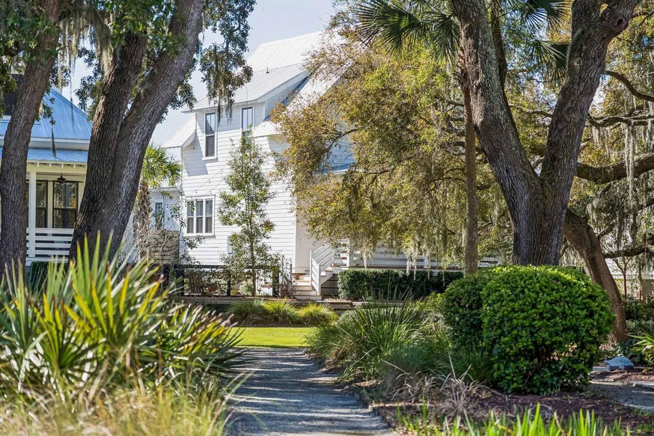 2531 Helmsman Road Photo 38