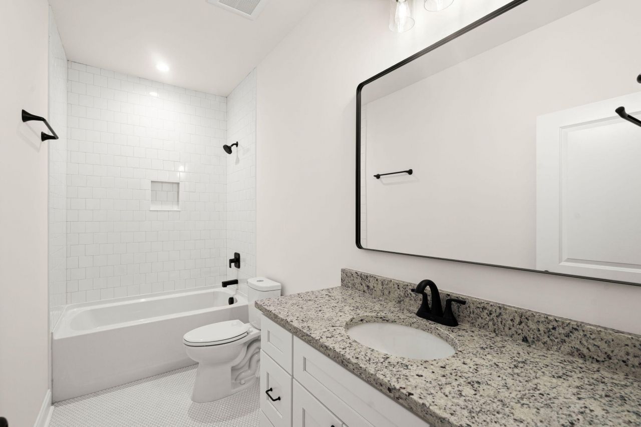 1941 Token Street Photo 21