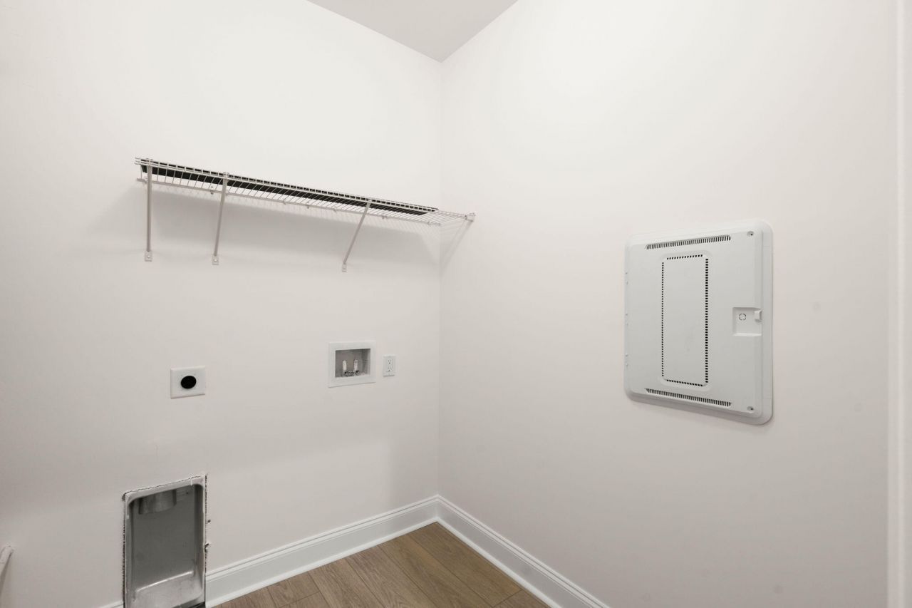 1941 Token Street Photo 23