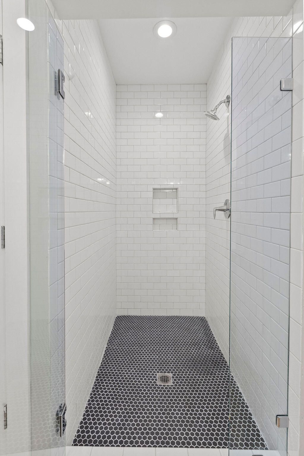 16 Shem Drive Photo 33