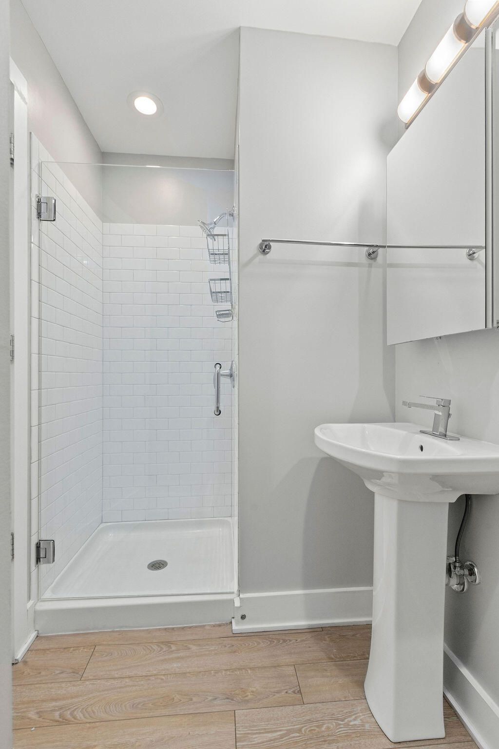 16 Shem Drive Photo 38