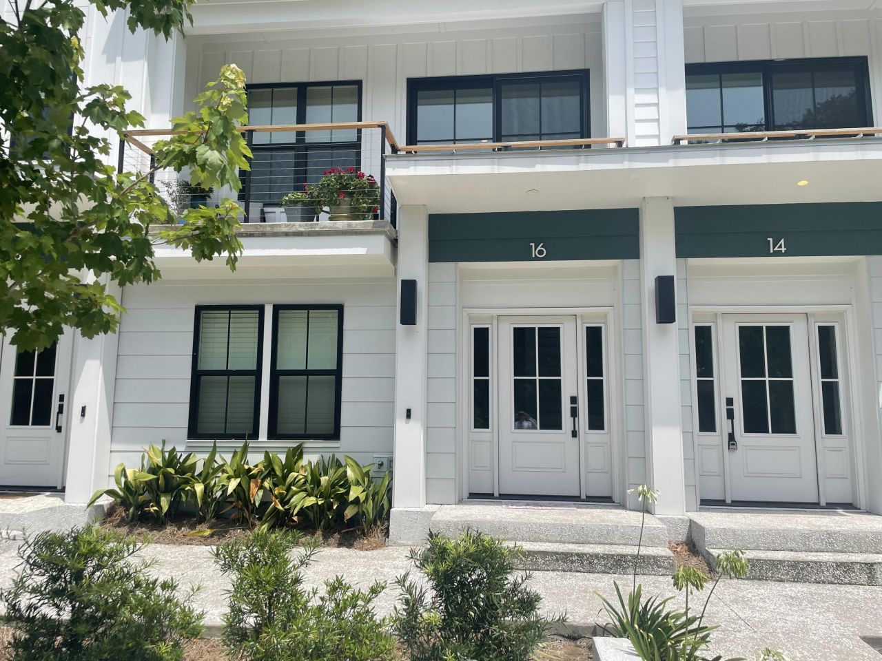 16 Shem Drive Photo 56