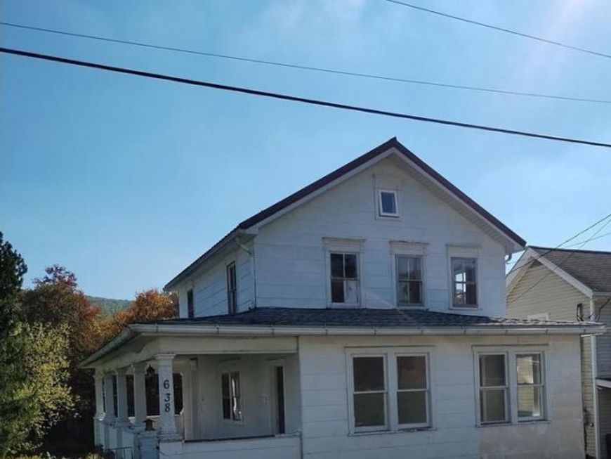 638 W Market Street, Williamstown, PA 17098 Main Photo