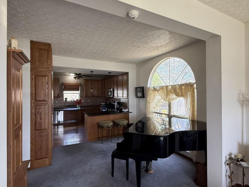 8686 Kingsley Drive, Reynoldsburg, OH 43068 Photo 23