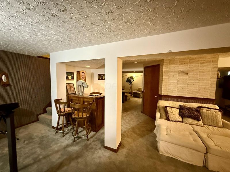 8686 Kingsley Drive , Reynoldsburg, OH 43068 Photo 33