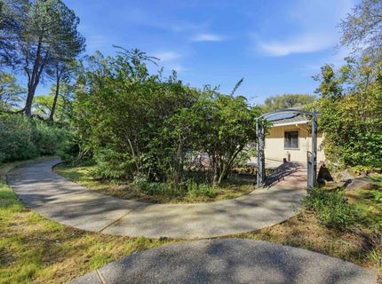 8860 Auburn Valley Rd, Auburn, CA 95602 Photo