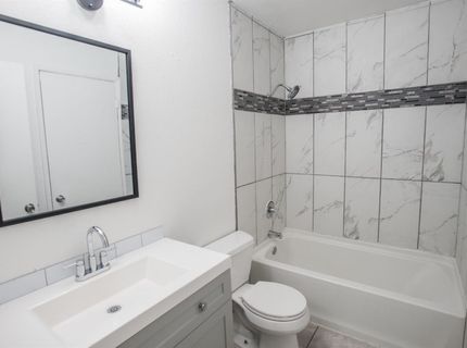 9141 Newhall Dr #60, Unit 60, Sacramento, CA 95826 Photo