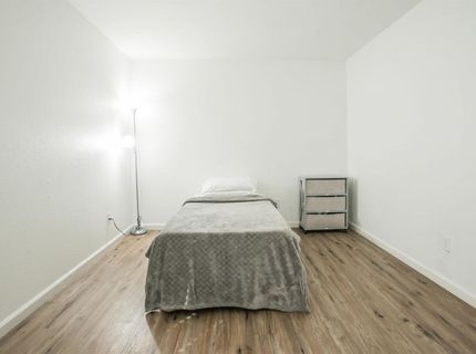 9141 Newhall Dr #60, Unit 60, Sacramento, CA 95826 Photo