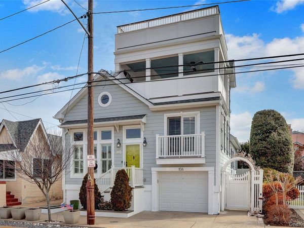 106 Freeport Avenue, Point Lookout, NY 11569