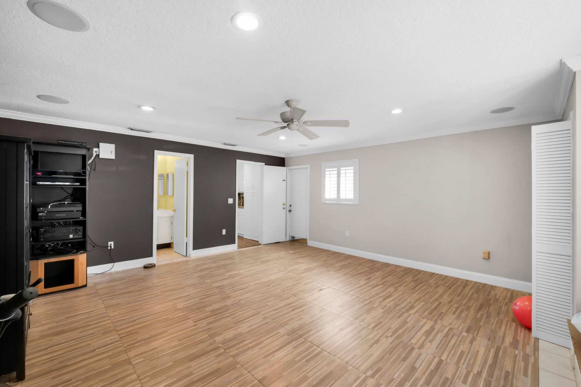 3570 NW 120th Way, Sunrise, FL 33323 Photo