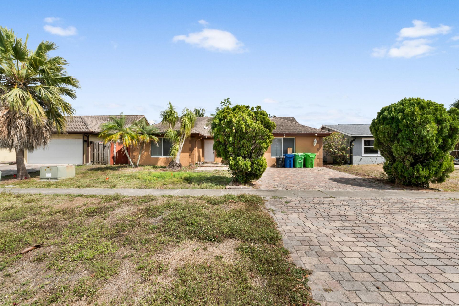 3570 NW 120th Way, Sunrise, FL 33323 Photo