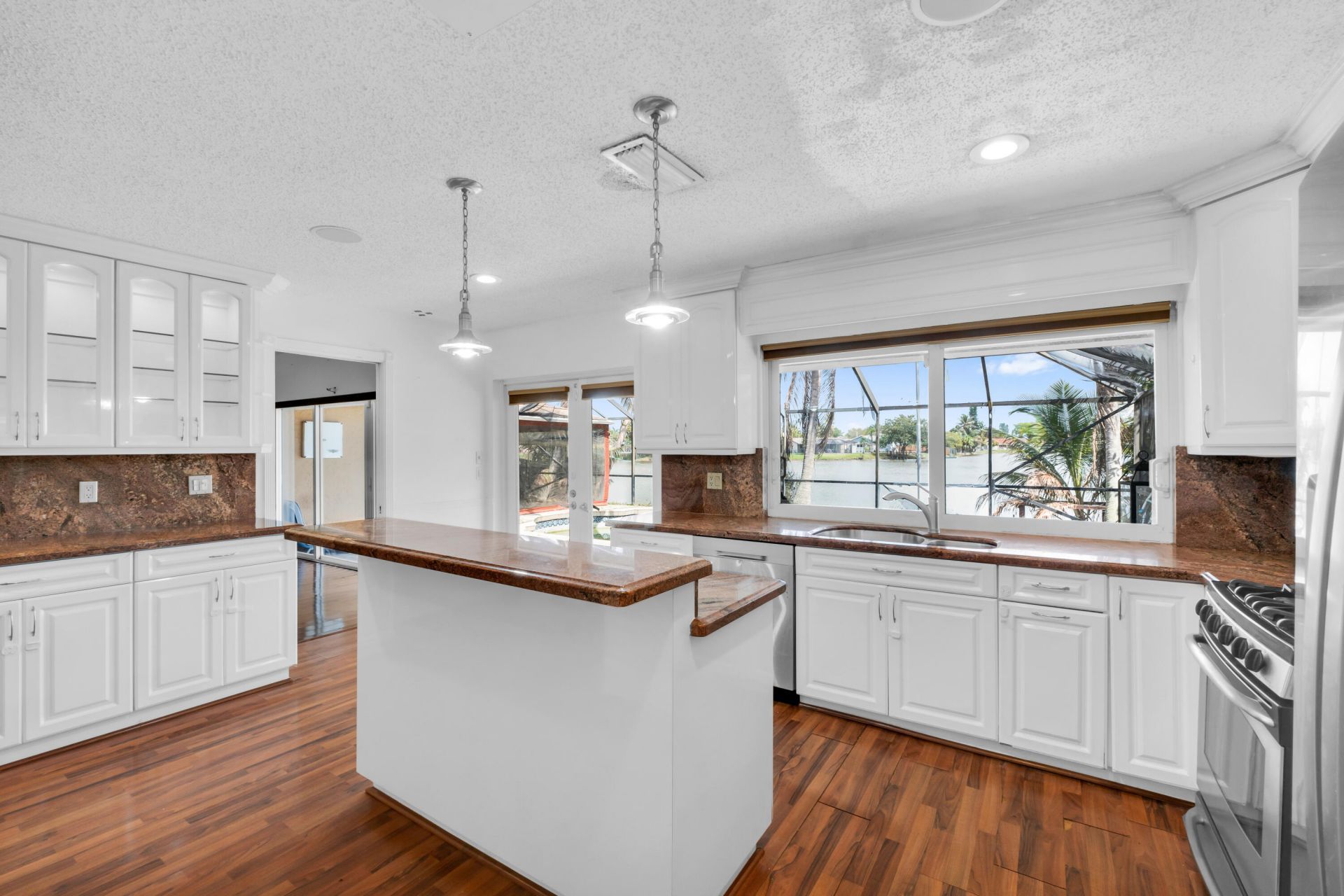 3570 NW 120th Way, Sunrise, FL 33323 Photo