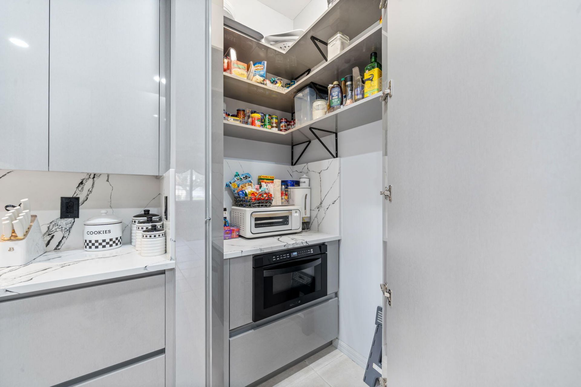 261 SW Lake Forest Way, Port Saint Lucie, FL 34986 Photo