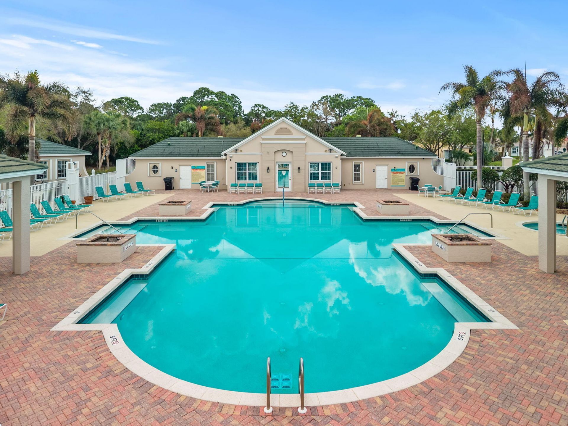 261 SW Lake Forest Way, Port Saint Lucie, FL 34986 Photo