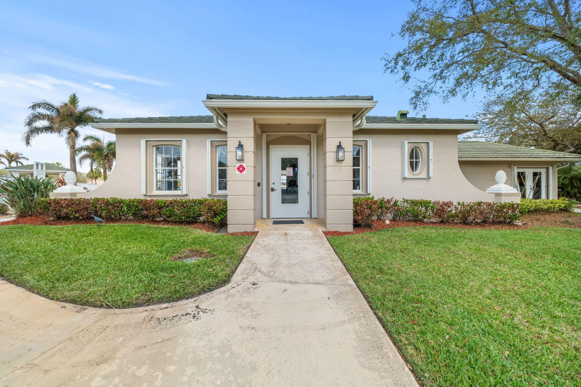 261 SW Lake Forest Way, Port Saint Lucie, FL 34986 Photo