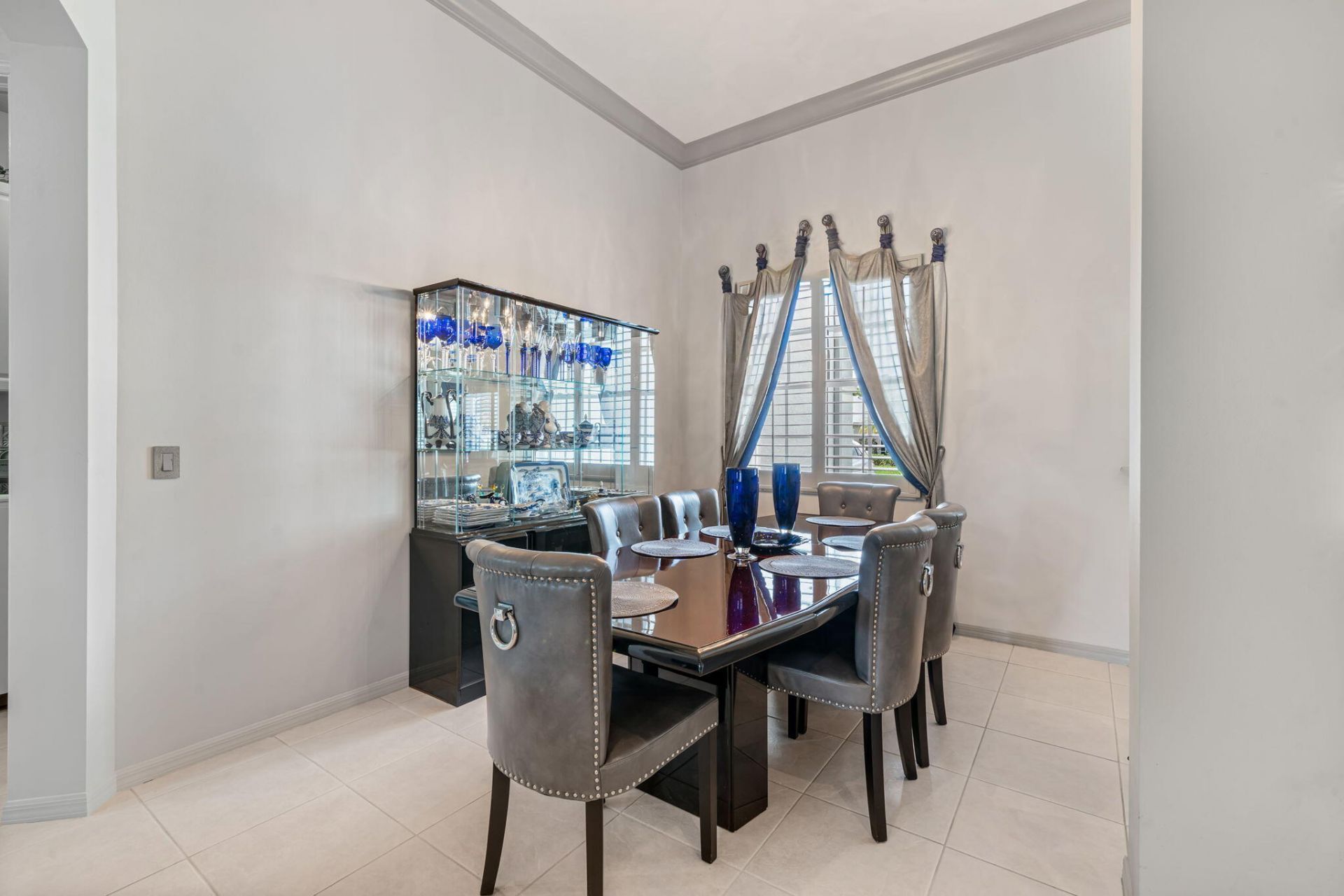 261 SW Lake Forest Way, Port Saint Lucie, FL 34986 Photo