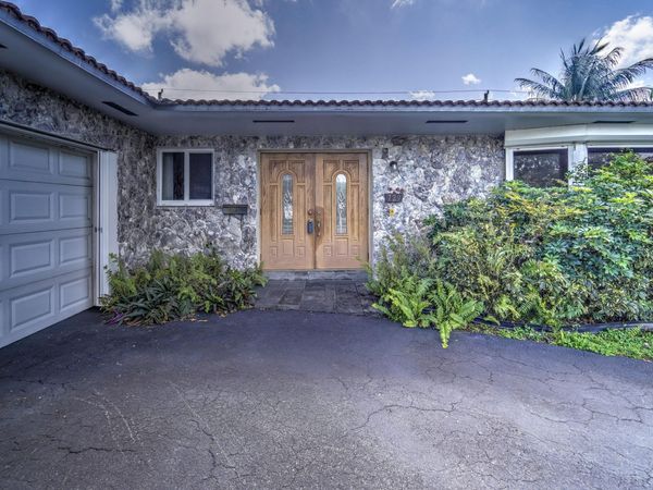 729 N Rainbow N Drive Drive, Hollywood, FL 33021