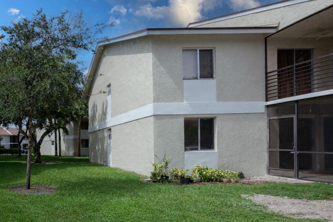 503 Gardens Dr, Unit 101, Pompano Beach, FL 33069 Photo