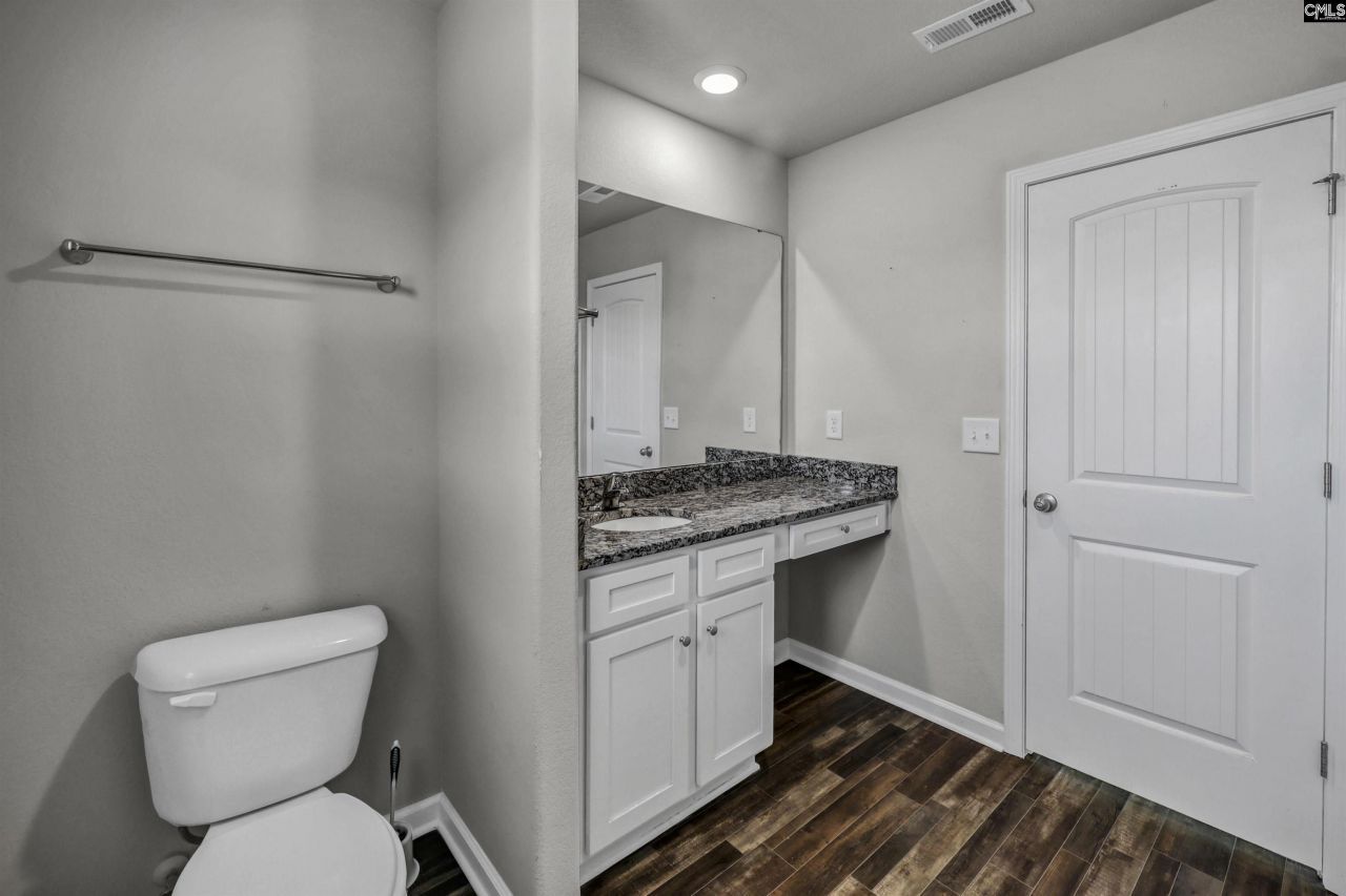 713 Sapodilla Lane Photo 12